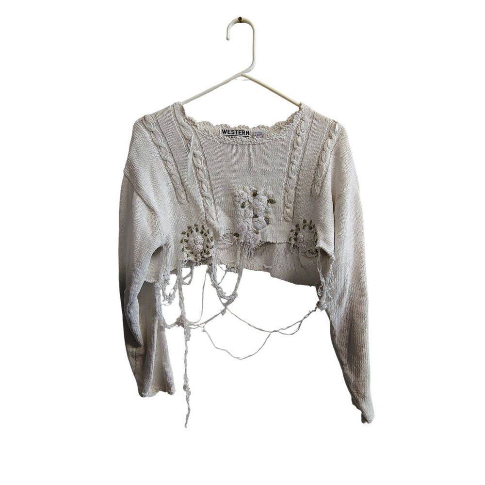 Western Connection Women's‎ Large White Distressed Knit Crop Long Sleeve Top
